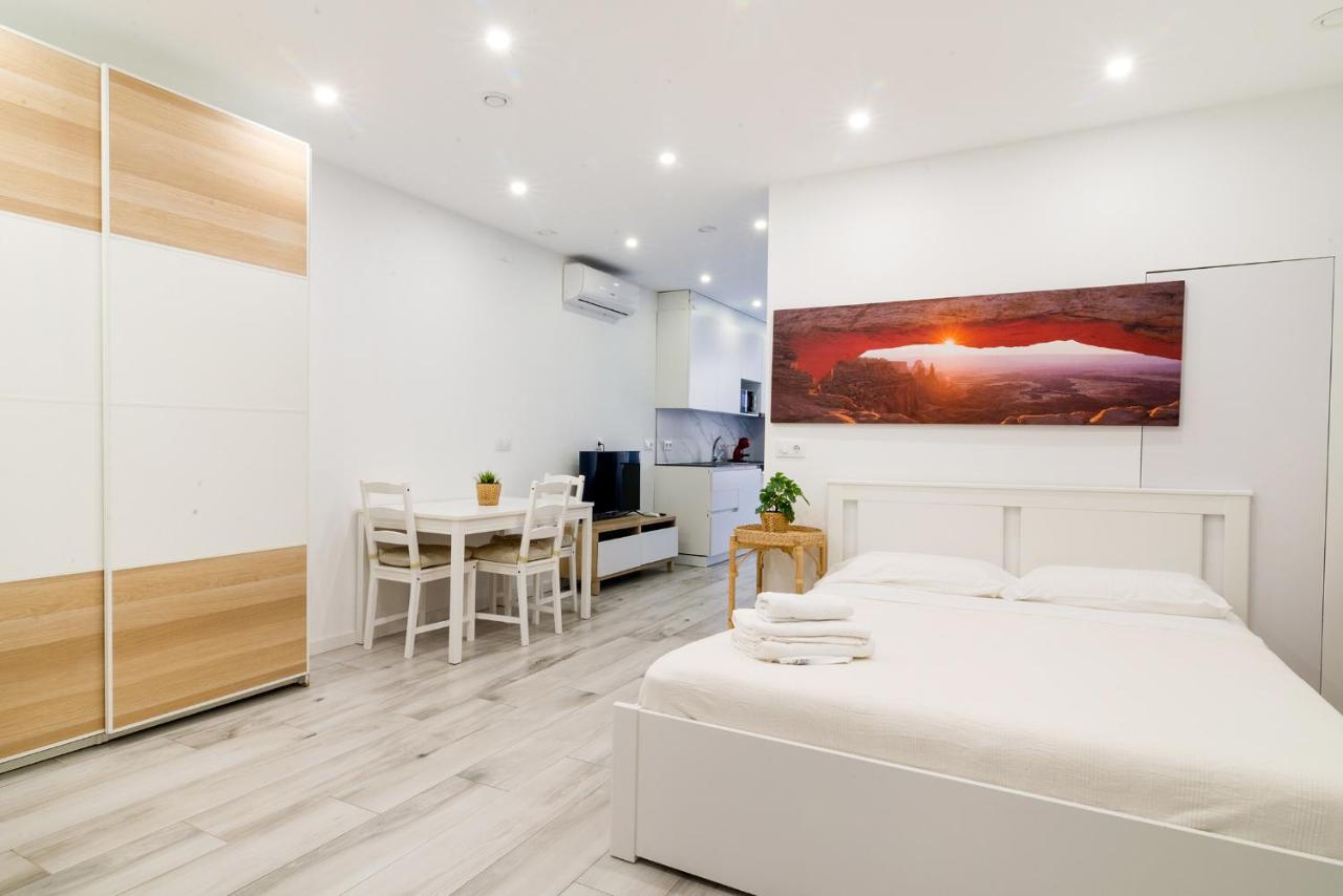 Piso Costa De La Creu, 80 Pasos De Playa Apartment Lloret de Mar Bagian luar foto
